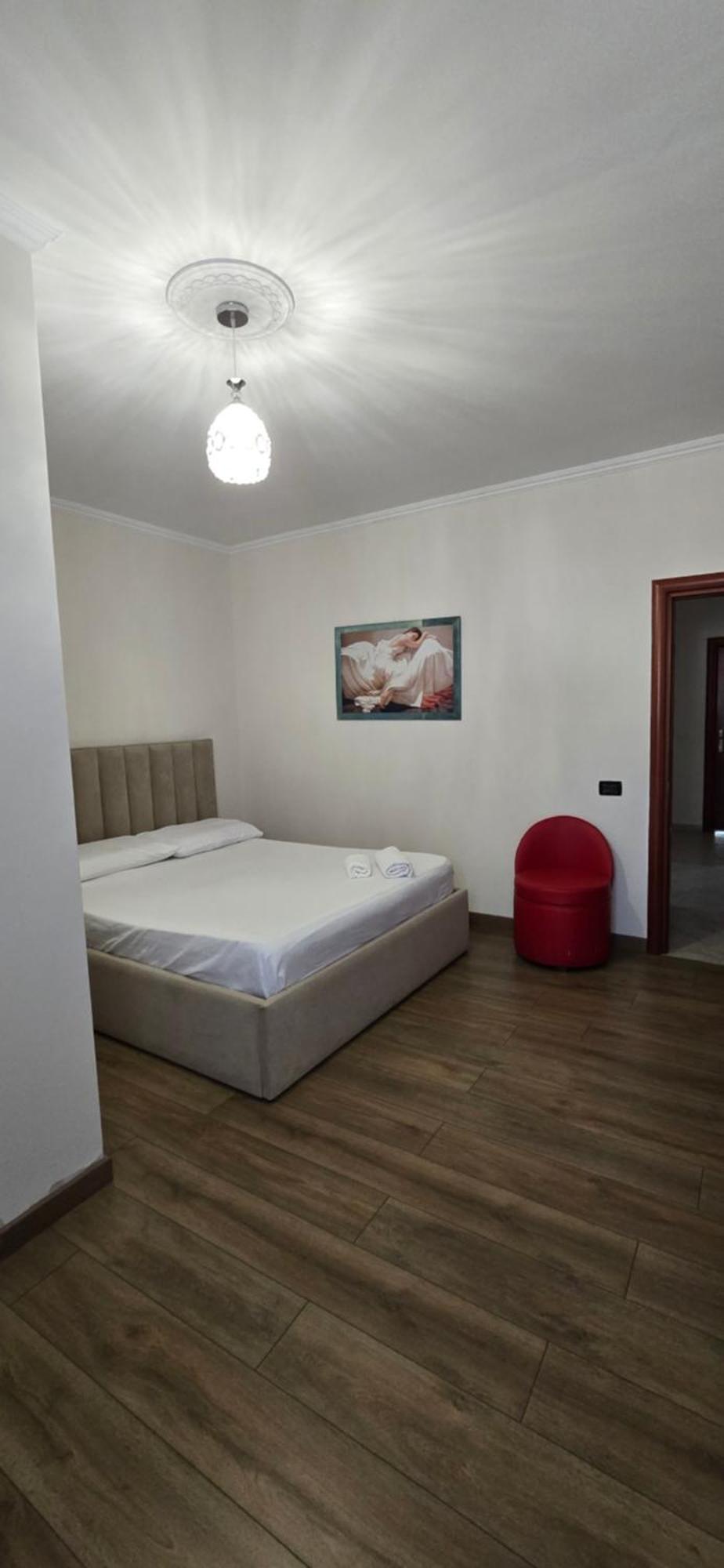 Koa Hotel Tirane Bagian luar foto